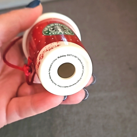 Starbucks Christmas cup ceramic ornaments 2007 EUC - Picture 7 of 7
